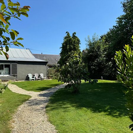 La Maison d'Amélie La Chapelle-Saint-Aubert Extérieur photo