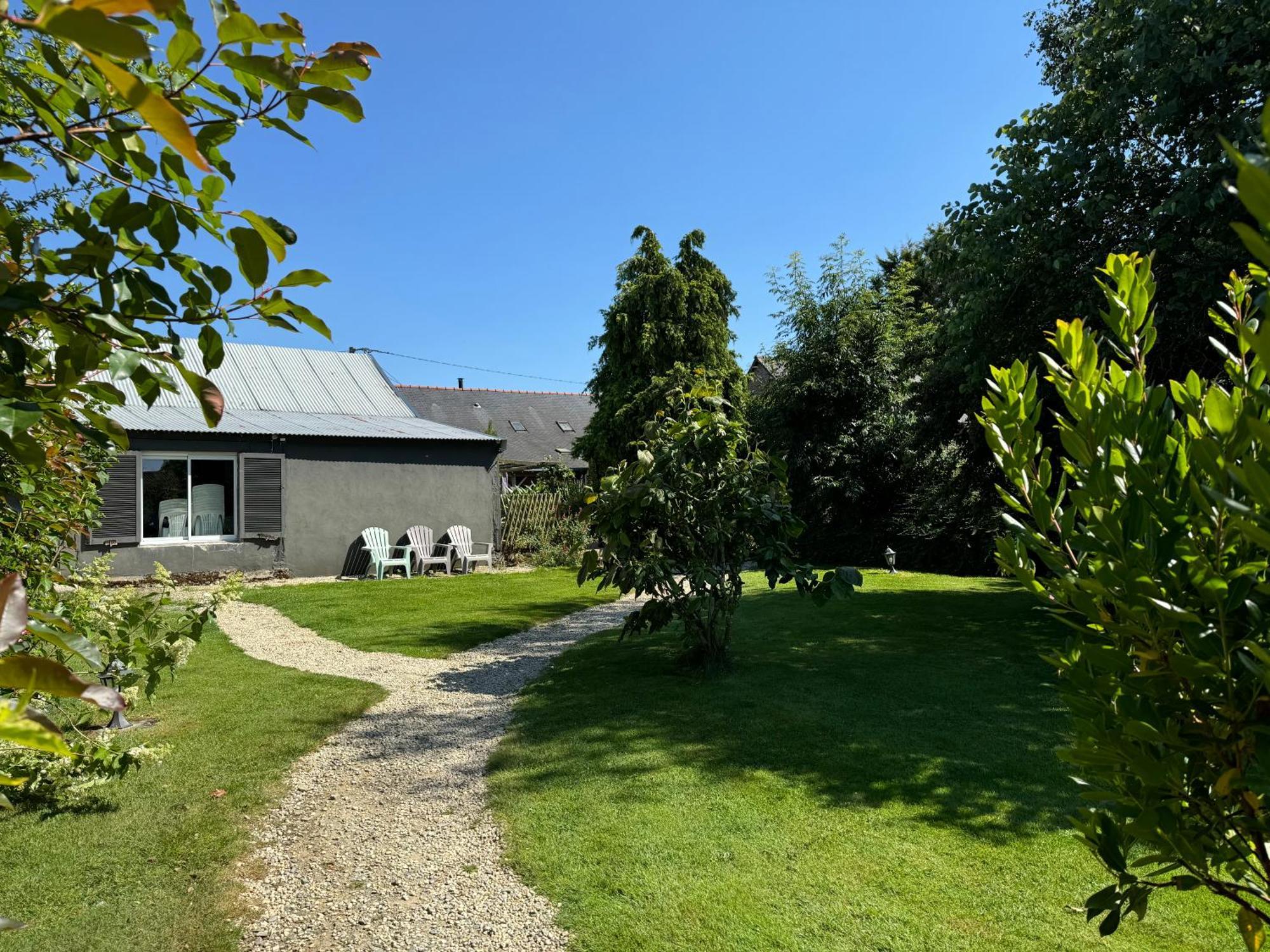 La Maison d'Amélie La Chapelle-Saint-Aubert Extérieur photo