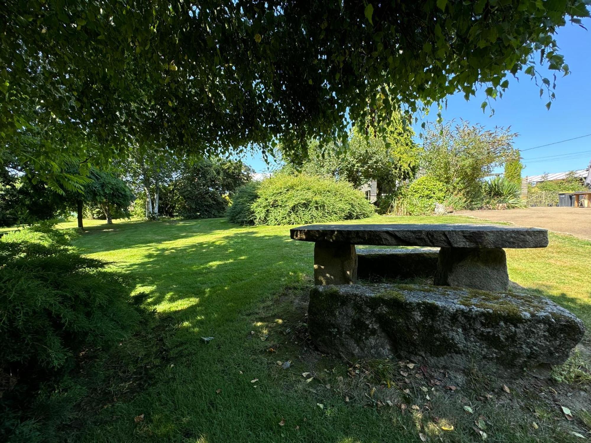 La Maison d'Amélie La Chapelle-Saint-Aubert Extérieur photo