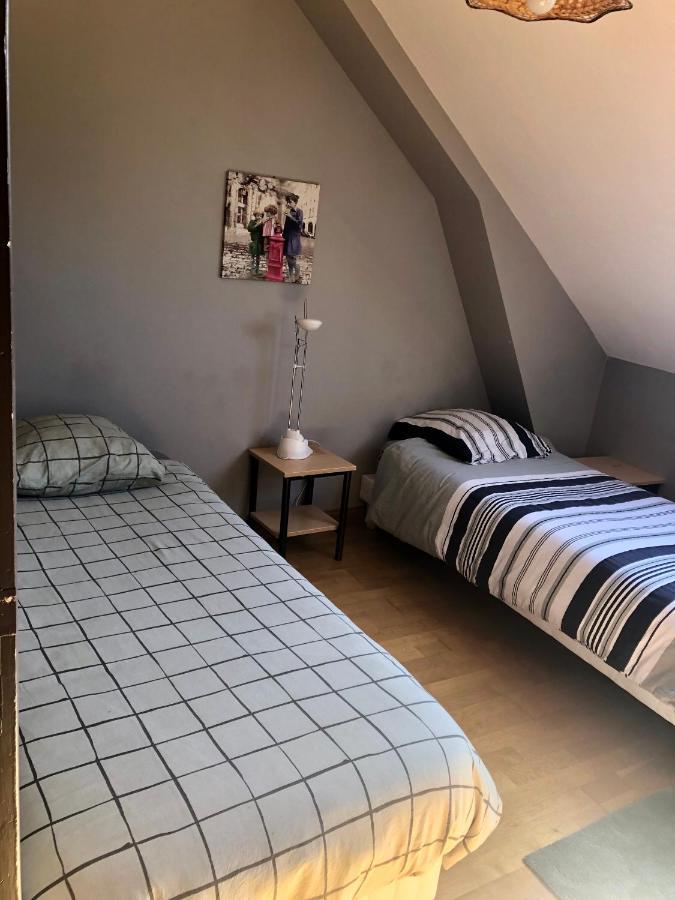 La Maison d'Amélie La Chapelle-Saint-Aubert Extérieur photo